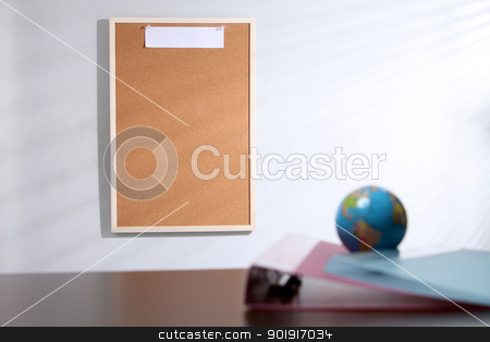 Blank note blank note stock photo, Business office notice board with copy space by eskaylim